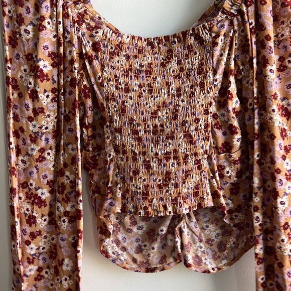 SOPHIE RUE Cinched Front Blouse - Picture 6 of 7